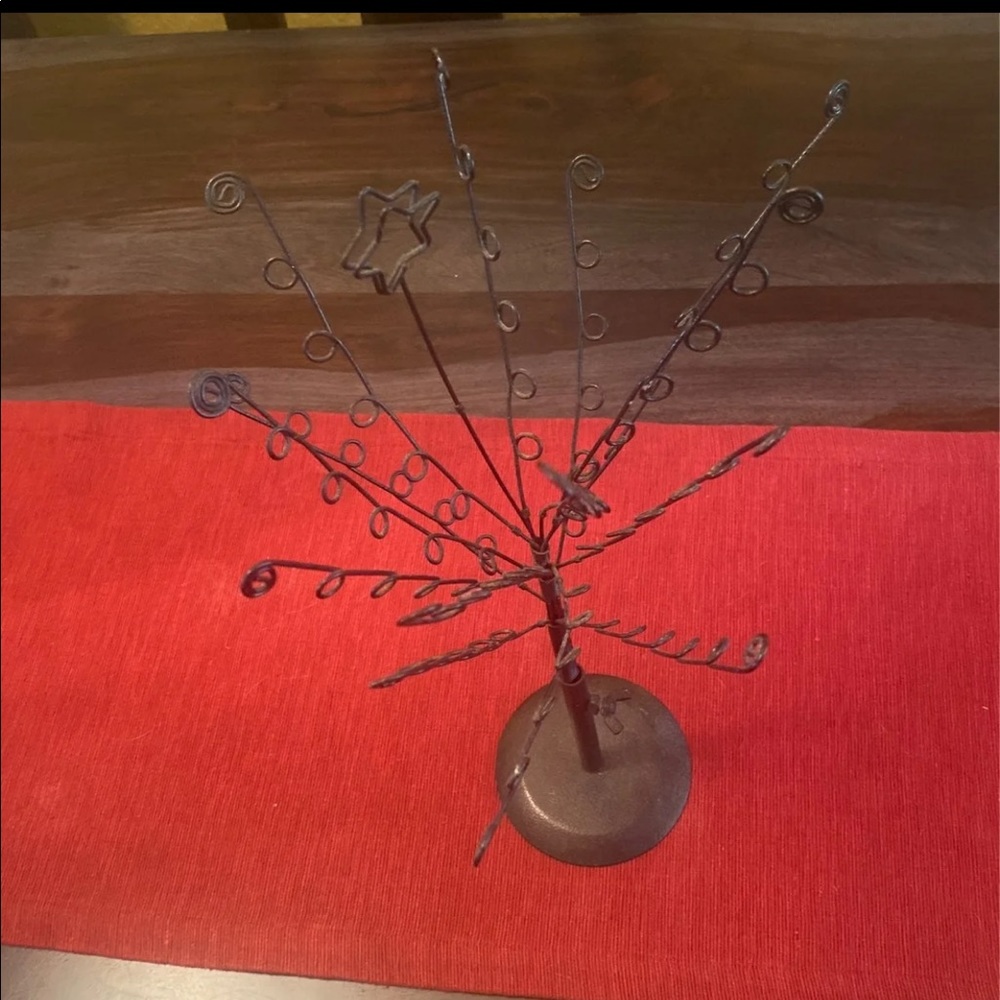 Jewelry tree